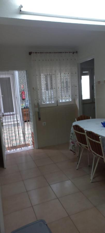 Cila'S Guest House فييرا دي ليريا المظهر الخارجي الصورة
